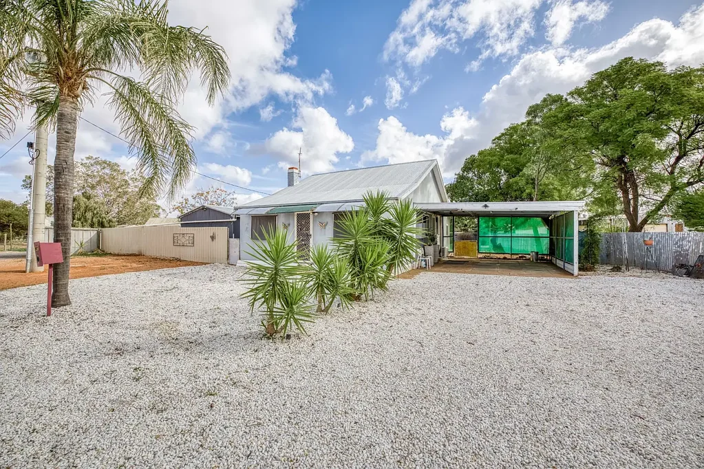 25 Tambo Road, Red Cliffs, VIC 3496