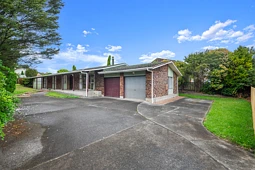 7 Matuhi Rise, Henderson