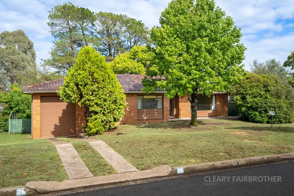 24 Barina Parkway, Kelso, NSW 2795