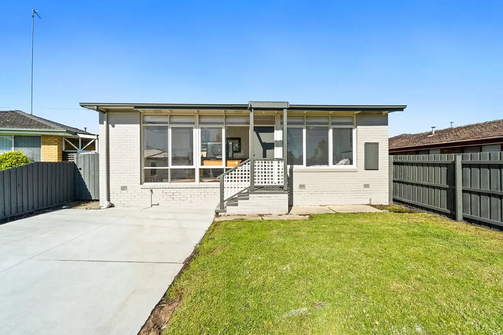 Traralgon 3침실 Unbeatable West End Value in a Renovated Home