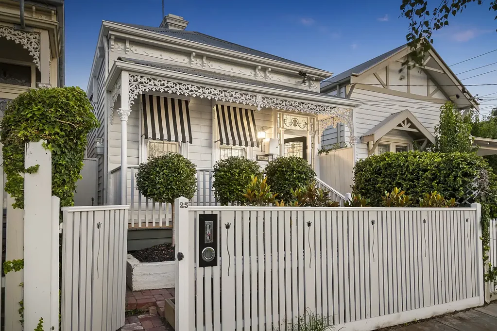 Victorian Elegance and Contemporary Quality