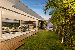 3 Lambent Avenue, Casuarina