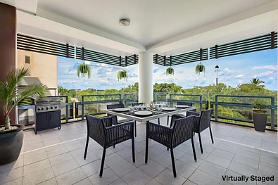 Darwin City 3 Bedroom Luxurious Living with Breathtaking Harbour Views