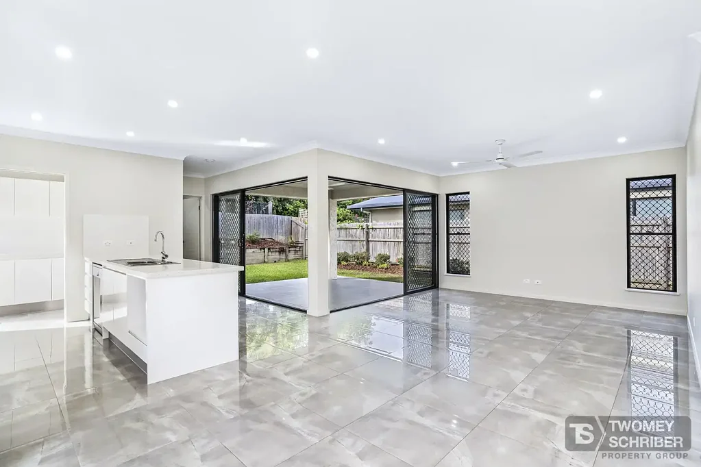 Cut Energy Bills - Immaculate Solar-Powered Home with private Backyard. Mowing included.