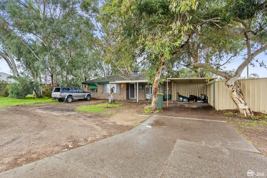 Armadale 3ห้องนอน R15/25 ZONING WITH R30 SUBDIVISION POTENTIAL