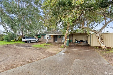 Armadale 3房  CORNER BLOCK DUPLEX POTENTIAL