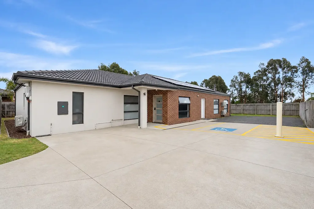 Morwell 9Kwarto The Brief: $120k P.A. Income – Premium Morwell Investment Property