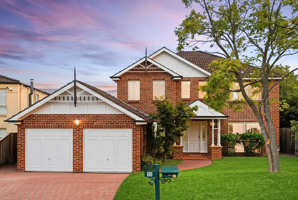 12 Ravensbourne Circuit, Dural, NSW 2158