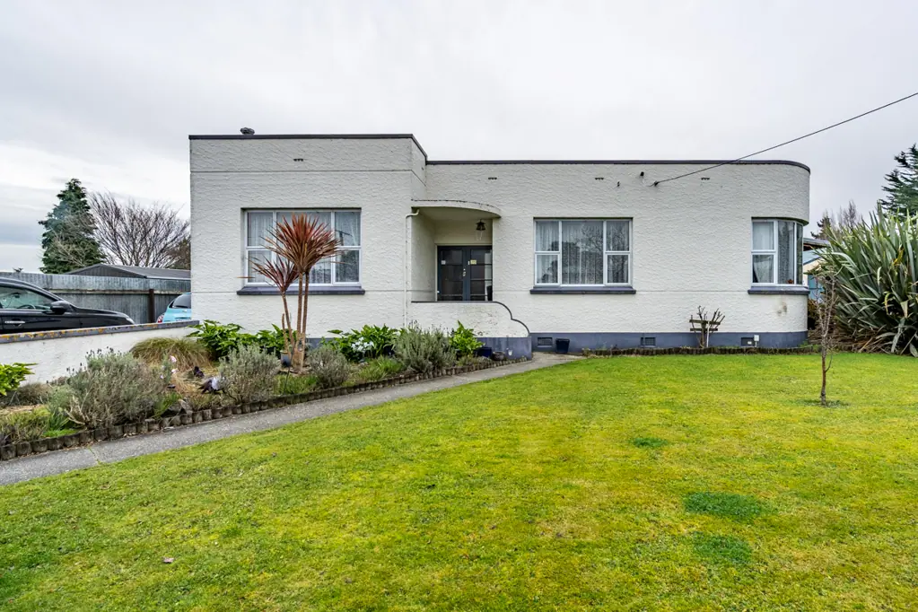 East Gore 5 Slaapkamer 5 Bedroom Family Home!