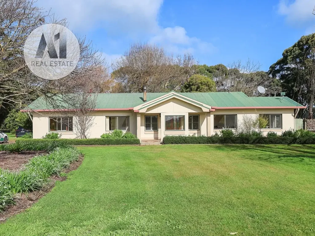 Heywood Exceptional Rural Property