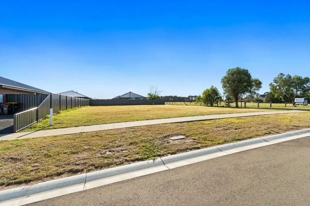 3 Furness Way, Maffra, VIC 3860