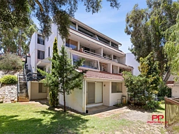 177/12 Wall Street, Maylands