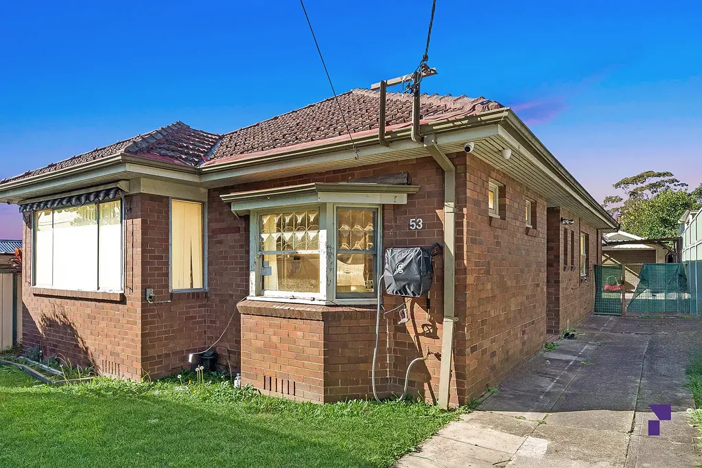 53 Hillcrest Avenue, Greenacre, NSW 2190