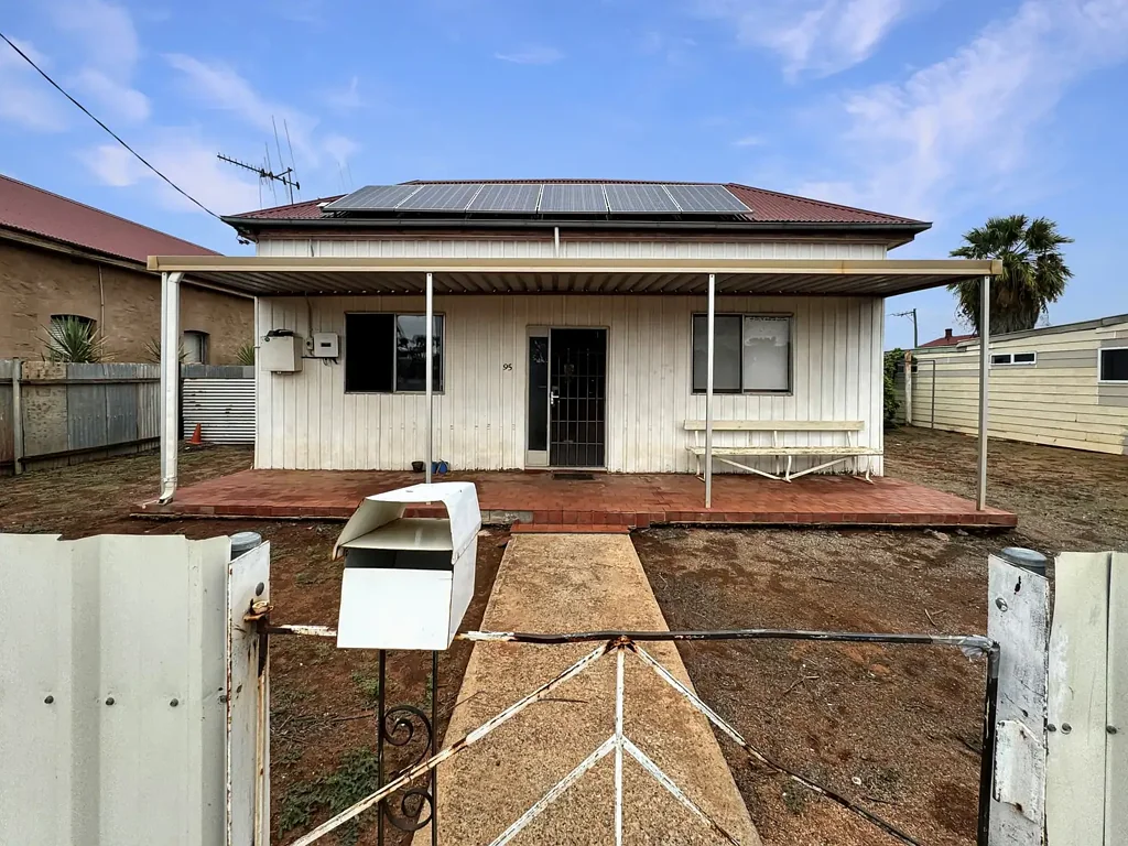 Broken Hill 4房  Big home, big potential