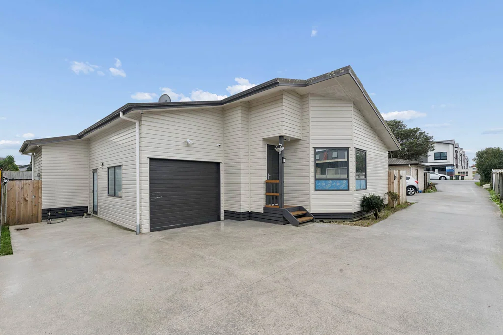 Manurewa 3Phòng ngủ Comfort, Convenience and Standalone Living