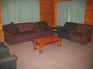 Room for 2 Families In Manuka Place