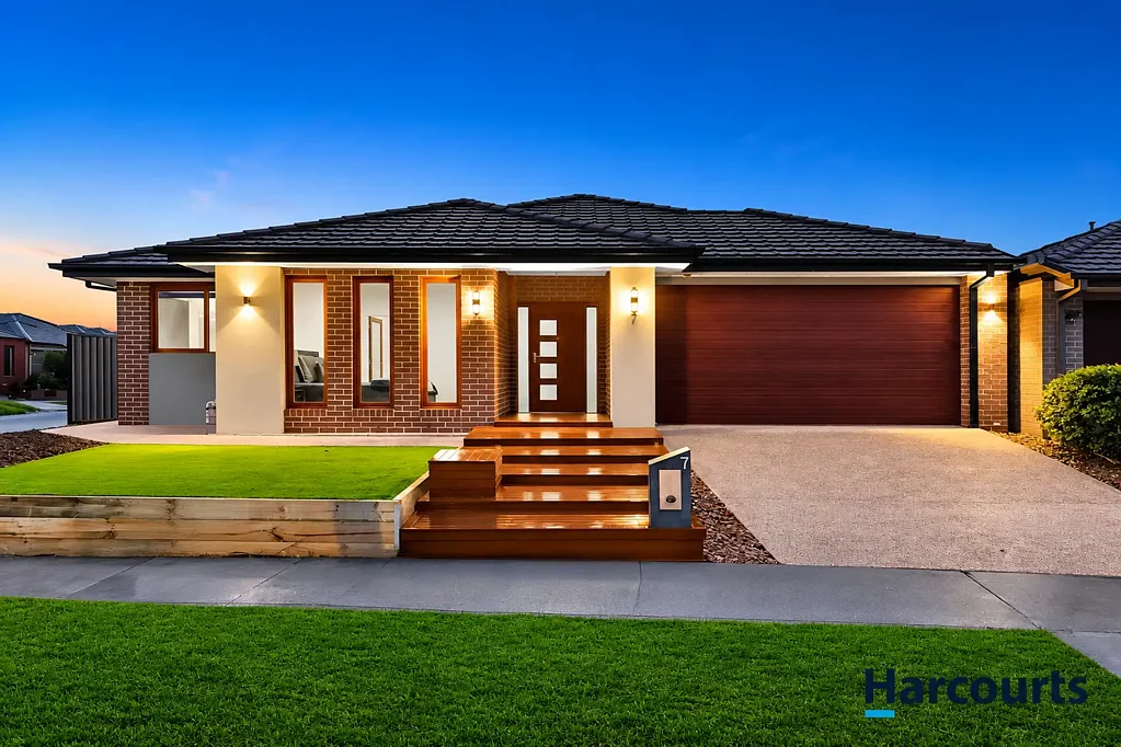 Clyde North 4房  East Facing Modern Family Living