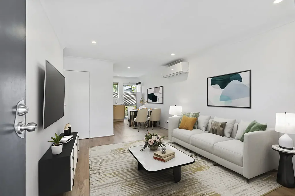 Prime Yeronga Living - Walk to the Train Station, Minutes from CBD