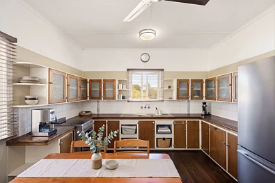 रसोईघर - 182 Blackstone Road, Silkstone, QLD 4304