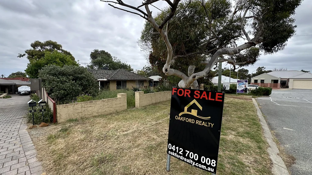 10 Serls Street, Armadale, WA 6112