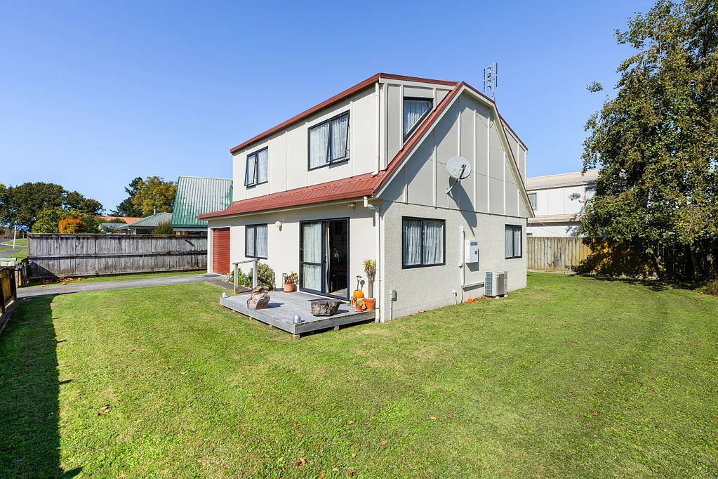 100 Thompson Street, Cambridge, Waipa, Waikato