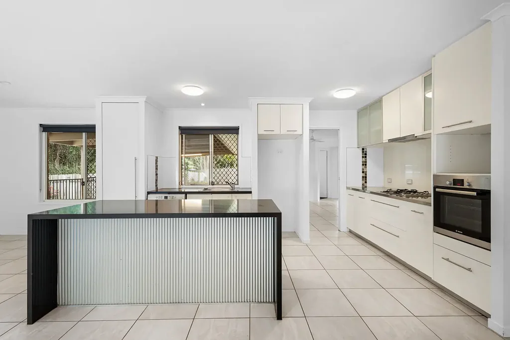 Spacious Family Home Opposite Golf Course with Pool & Bushland Outlook
