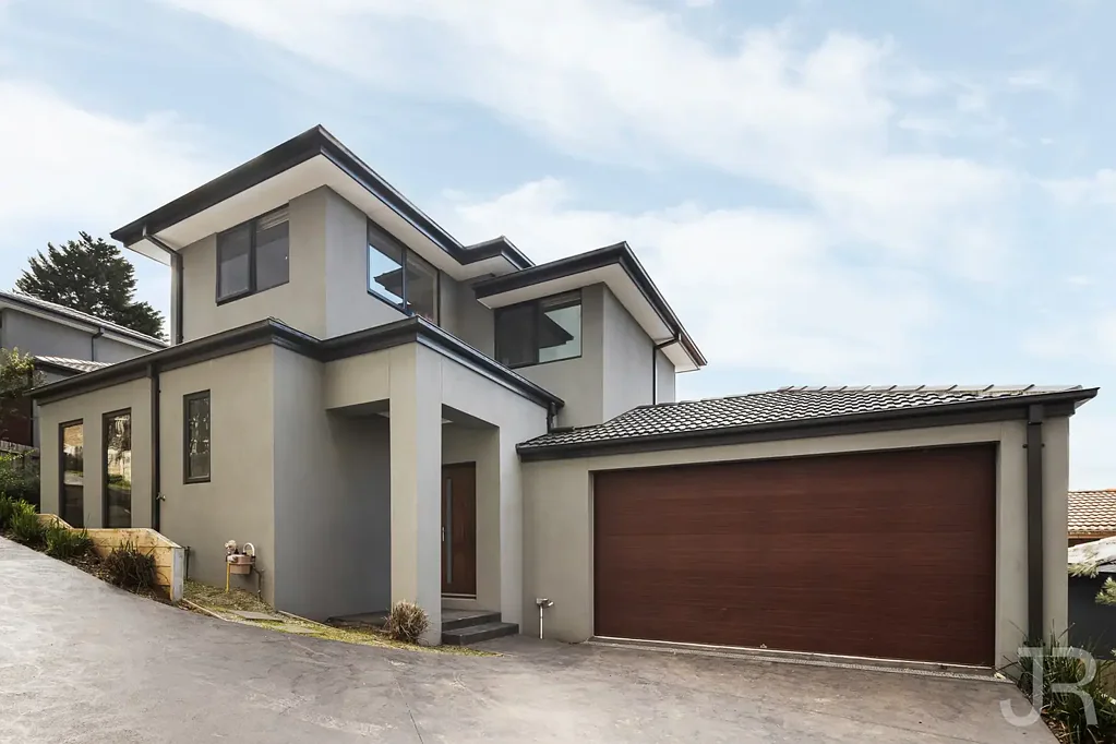 Berwick 3બેડરૂમ Low-Maintenance Living in a Premium Berwick Pocket, Redefined.