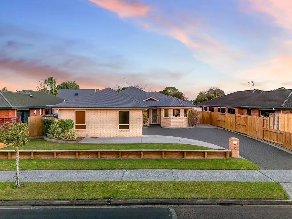 Saint Andrews 4 Bedroom Family Living Near The Park