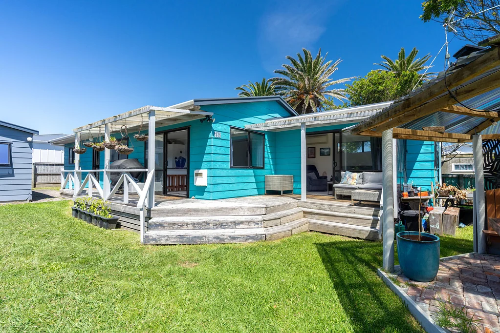 124 Park Avenue, Waitarere Beach, Levin
