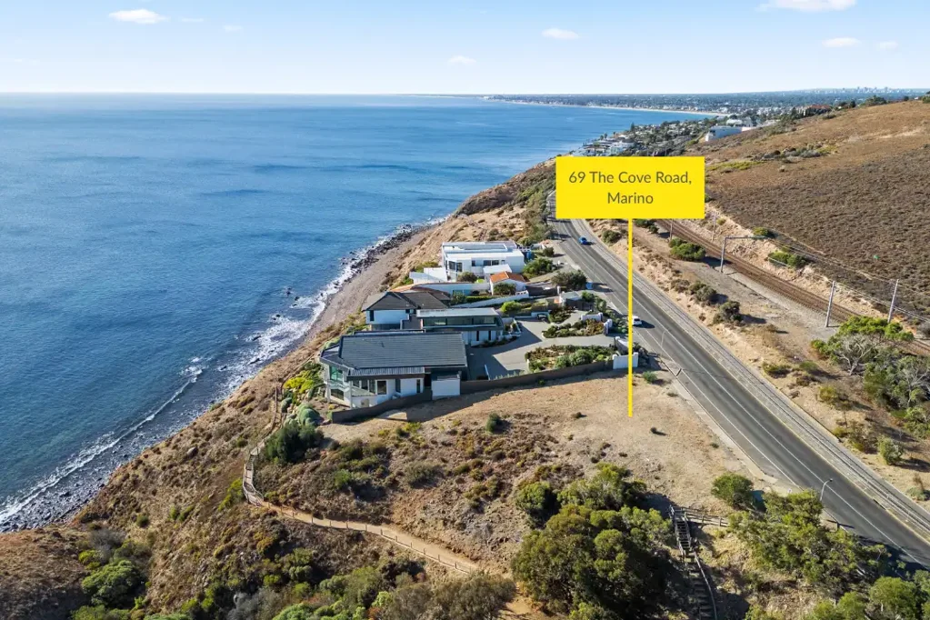 Marino  Build Your Coastal Masterpiece - 665m² of Prime Land with Approved Luxury Plans