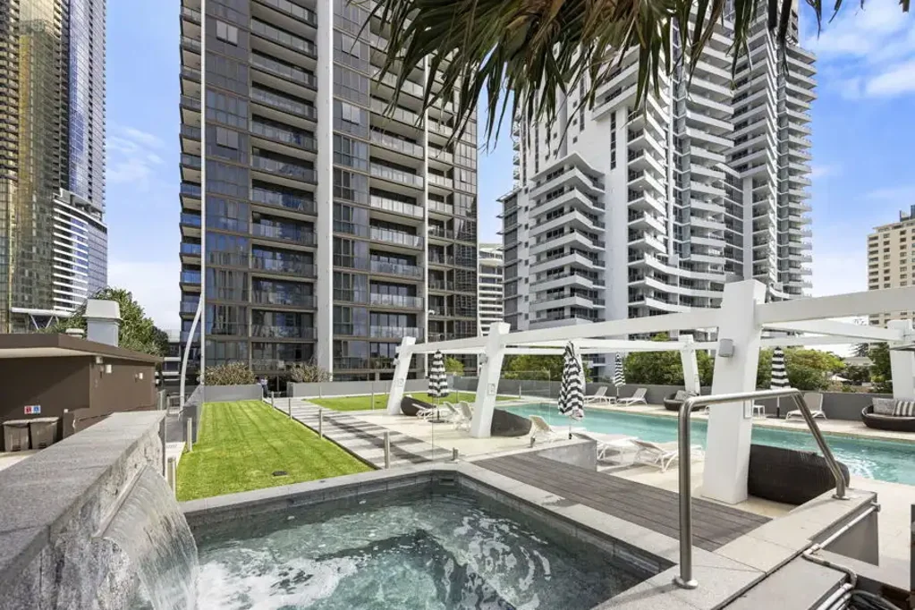 Broadbeach 1房  Fully Furnished Broadbeach Apartment - Walk to Beach, Dining & Shopping