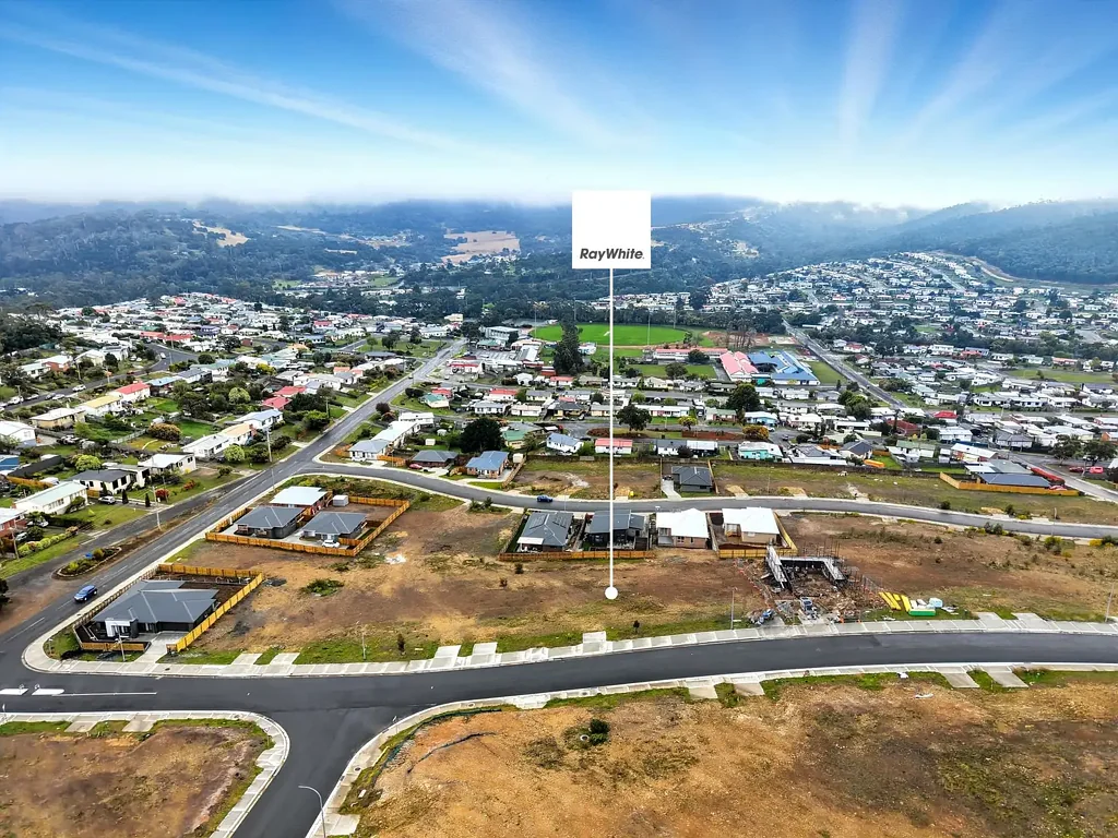 Risdon Vale Generous land parcel in popular Sugarloaf View