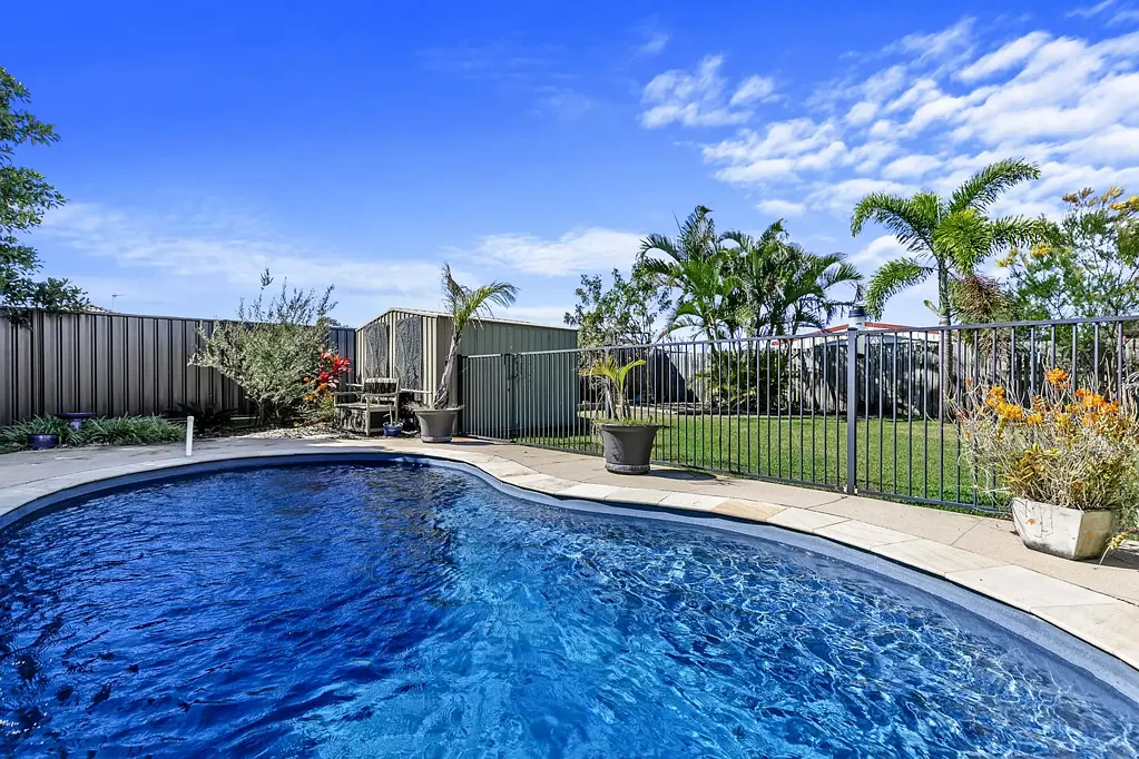 Point Vernon 3 Bedroom Relaxed Living on a Generous Block in a Quiet Point Vernon Setting