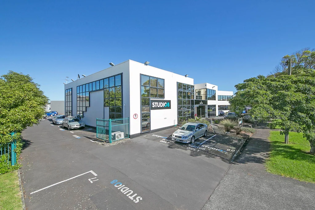 Penrose AFFORDABLE PENROSE OFFICE