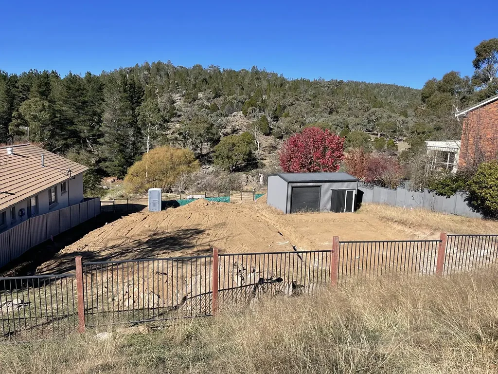 Cooma  Build-Ready 876m² Block with Approved Plans