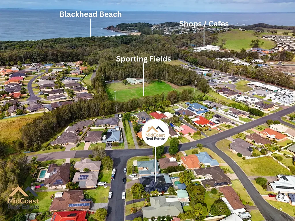 Black Head 4 Bedroom Resort Style Living