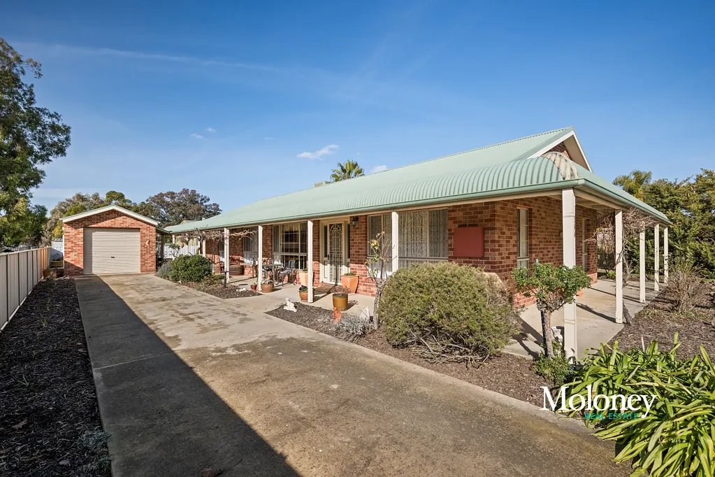144 High Street, Howlong, NSW 2643