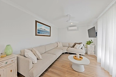 5 McDyer Street, Caloundra West, QLD 4551, 3 chambres, 2 salles de bain, House