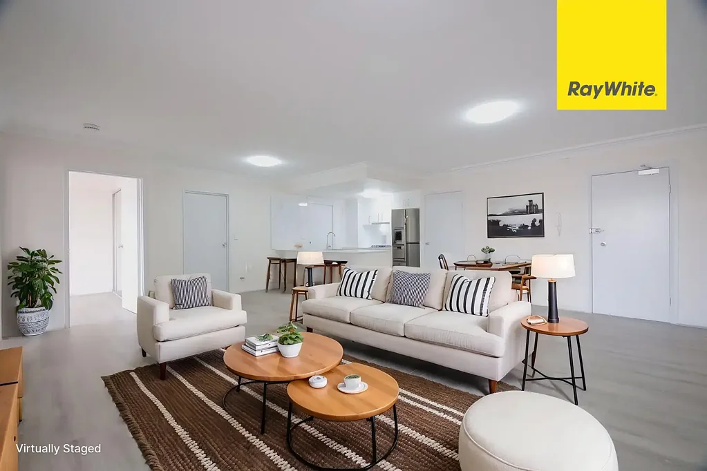 TWO BEDROOM APARTMENT IN PRIME LOCATION