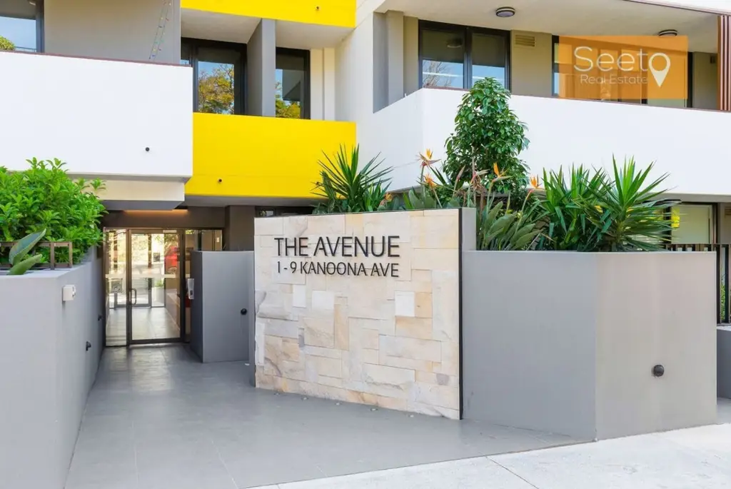 Homebush 1Habitaciones Exquisite 1-Bedroom Apartment with Study in Prime Location