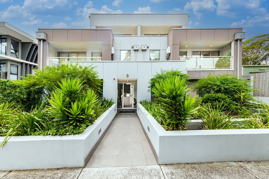 Heidelberg 2 Bedroom Boutique luxury, Huge, 80sqm 1st floor unit