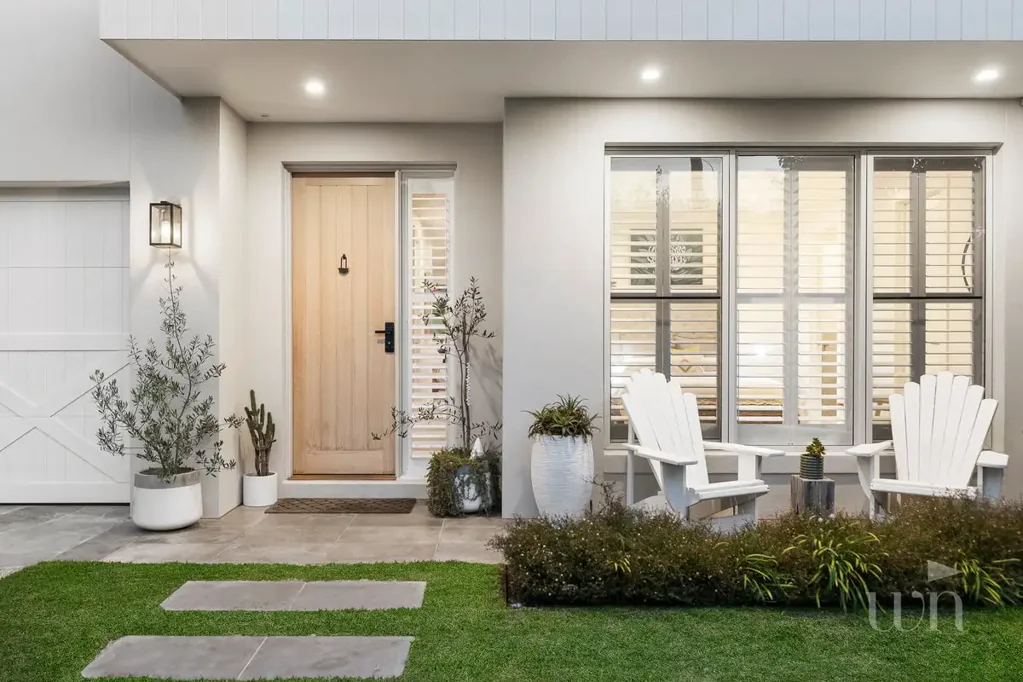 1/16 Pitt Street, Mornington, VIC 3931