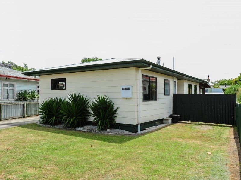 29 Ferry Road, Clive, Hastings, 3 rūma, 1 rūma horoi