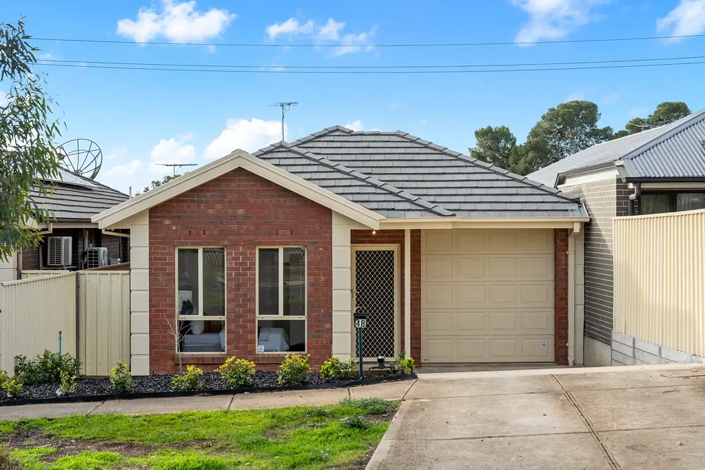 4B Melrose Avenue, Clearview, SA 5085