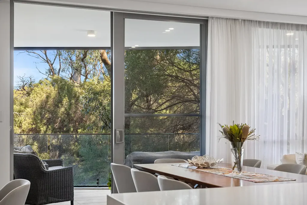76/2 Milyarm Rise, Swanbourne, WA 6010