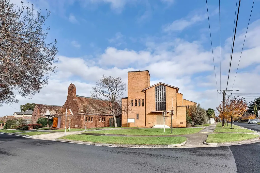 Strathmore 4 Bedroom Two Heritage Churches on One Grand Title – Endless Possibilities in Elite Strathmore Locale