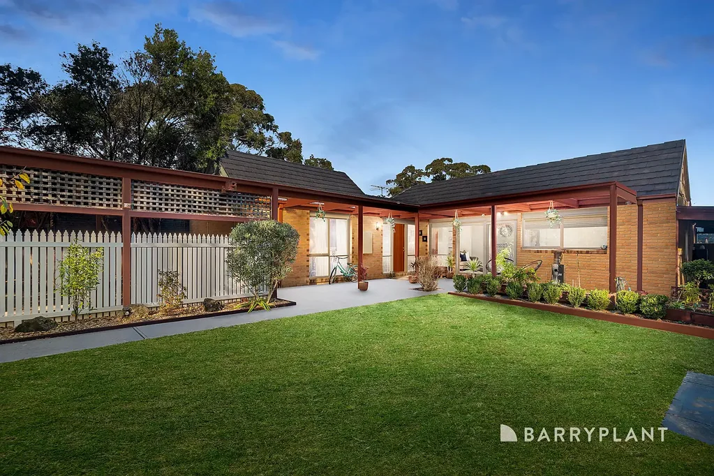 38 Bangalay Place, Berwick, VIC 3806