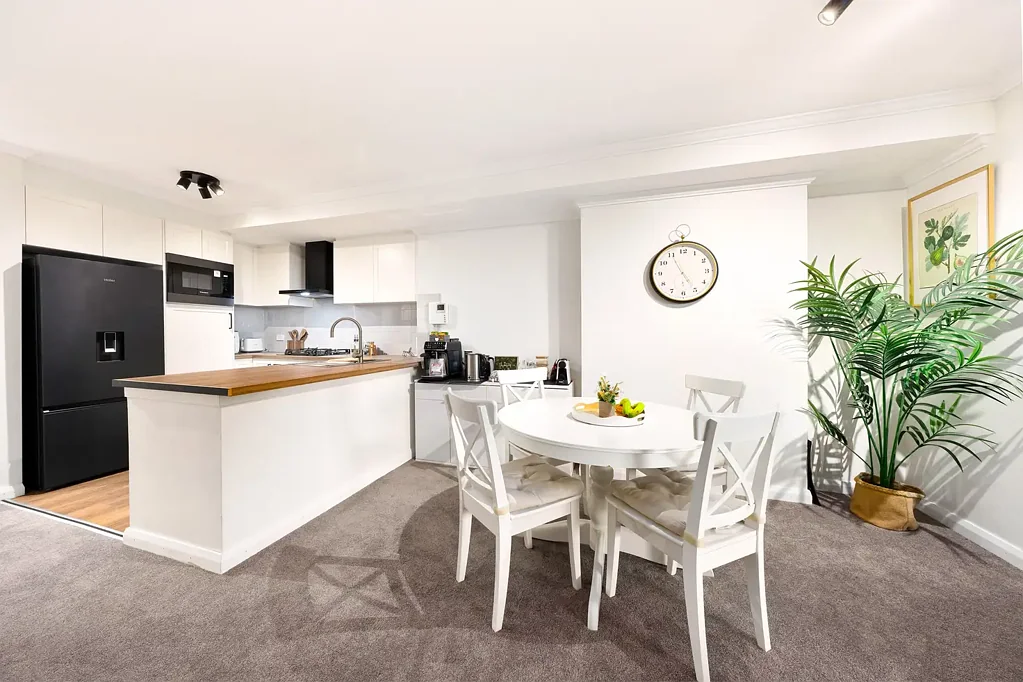 Chatswood 2ਬੈੱਡਰੂਮ Urban style and convenience, sweeping district views