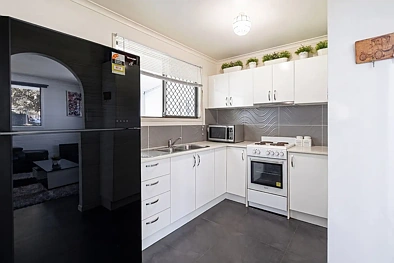 13 Mirree Avenue, Bellara, QLD 4507, 2 slaapkamers, 1 badkamers, House