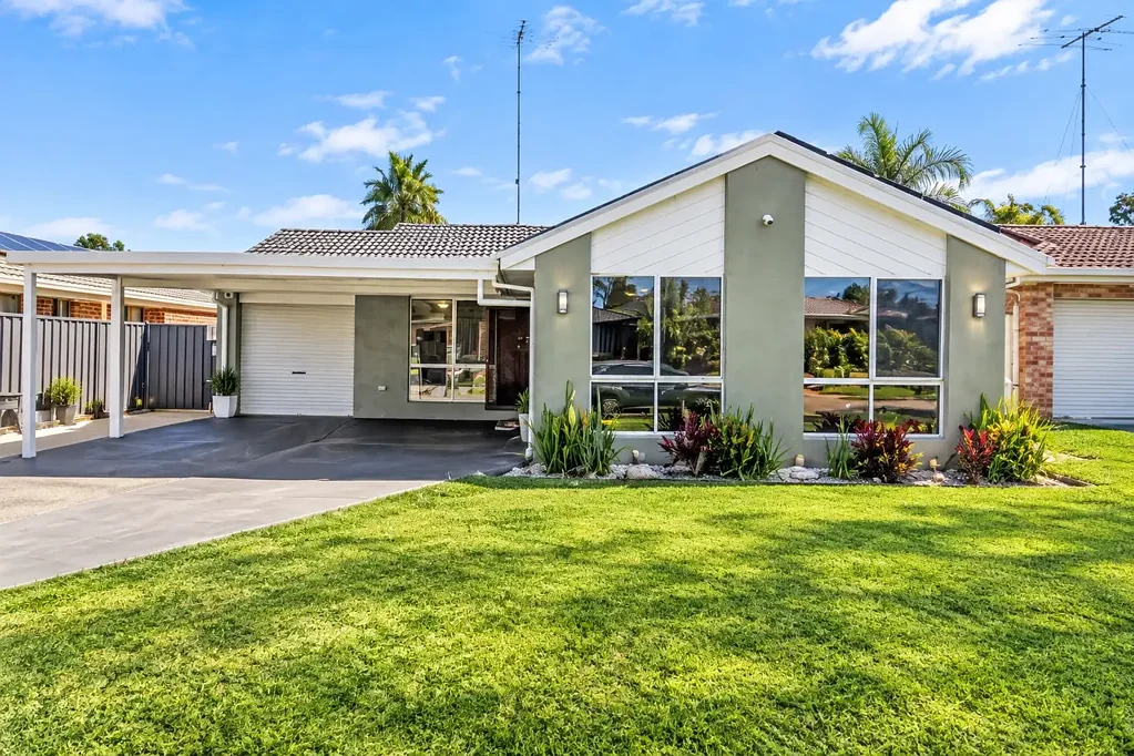 Quakers Hill 4બેડરૂમ Convenient Family Living